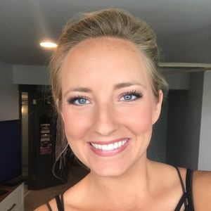 Meet your Posher, Jaclyn